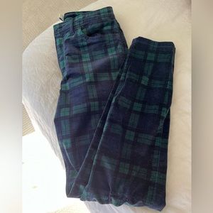 Vineyard Vines Jamie blackwatch velveteen jean, size 4.